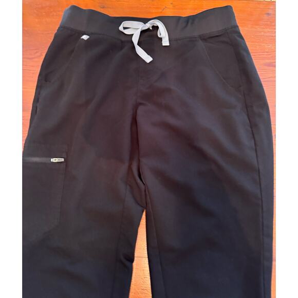 Figs Black Jogger Pants - Picture 2 of 10